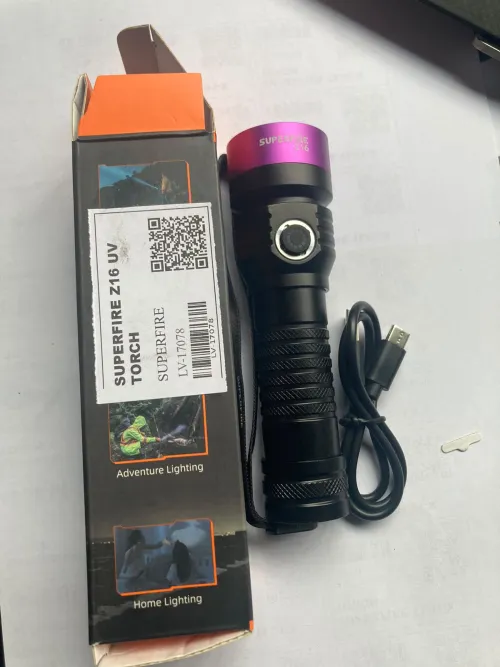 Superfire vZ16 UV blacklight torch 365nm for Leak Detection, Pet Stains, Currency Checking & Inspection, snake actual product photo.