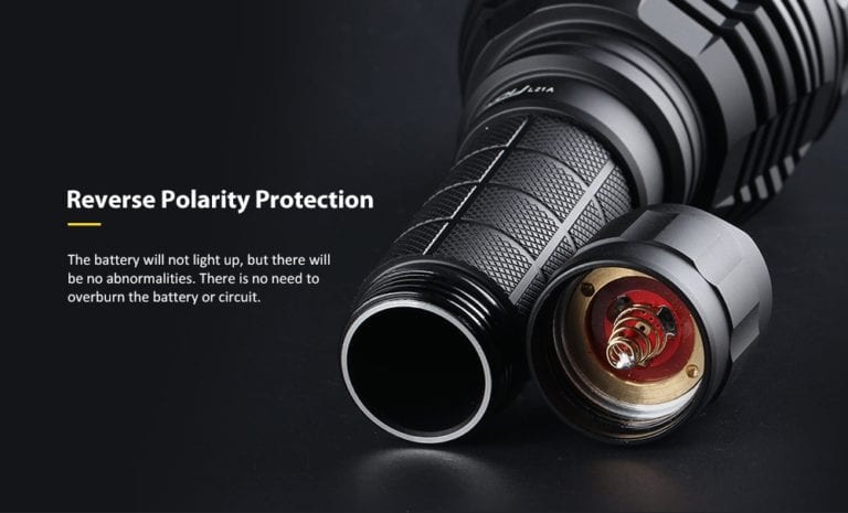 Convoy L21A LED Flashlight: 1.2Km Reach, 2300lm SST40 Torch, Aluminium, 4 Modes, IPX8 Waterproof, 21700 Battery Required