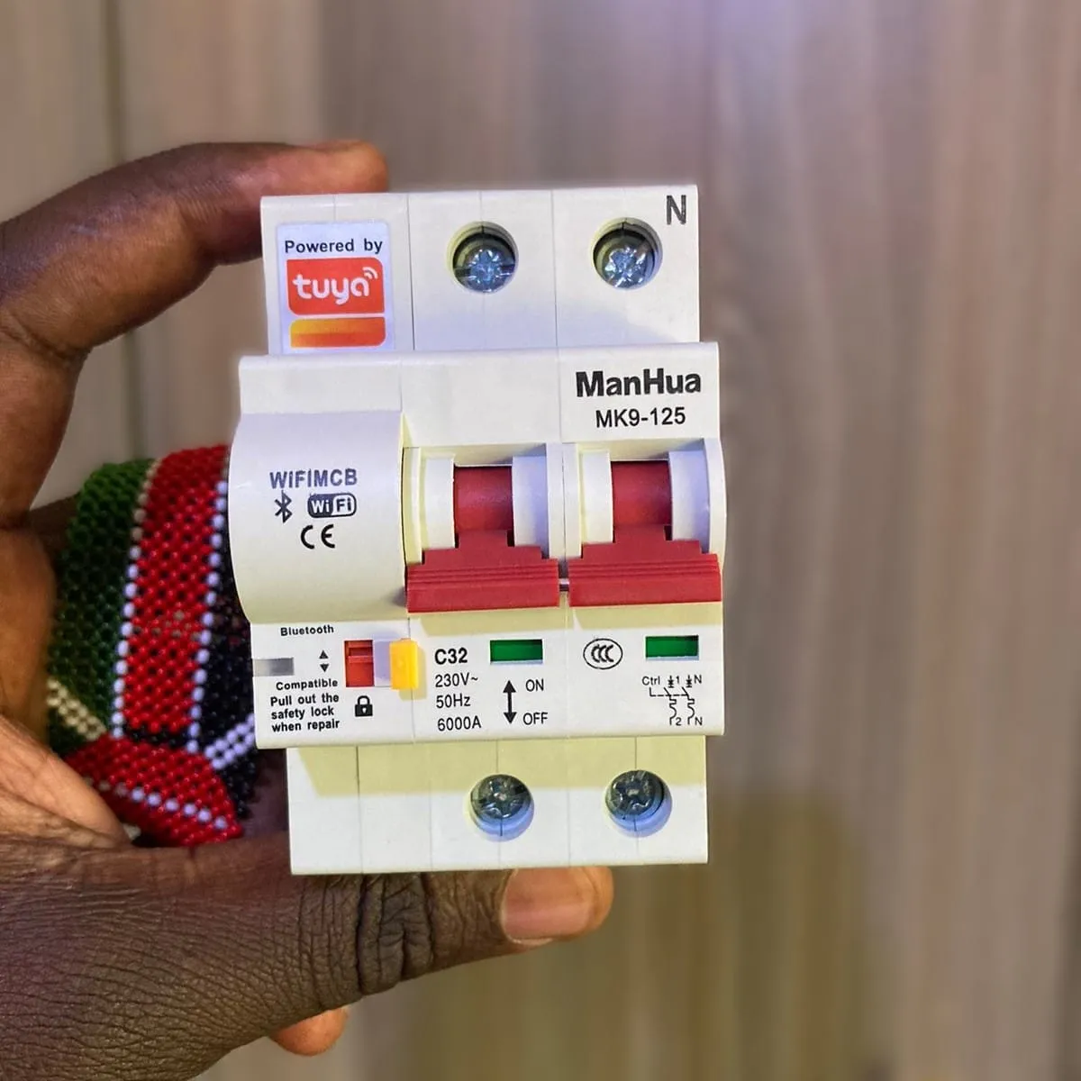Smart Home Safety – Motorized Tuya 32 A Circuit Breaker with Short-Circuit Protection