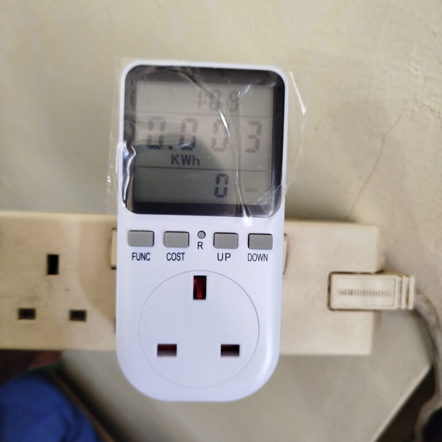 Manhua Tg44Me Meter Socket Kill A Watt Electricity Usage Monitor 7 Manhua Tg44Ne Energy Meter Voltage Wattage Current Monitor -- 16A, 3600W Uk Plug