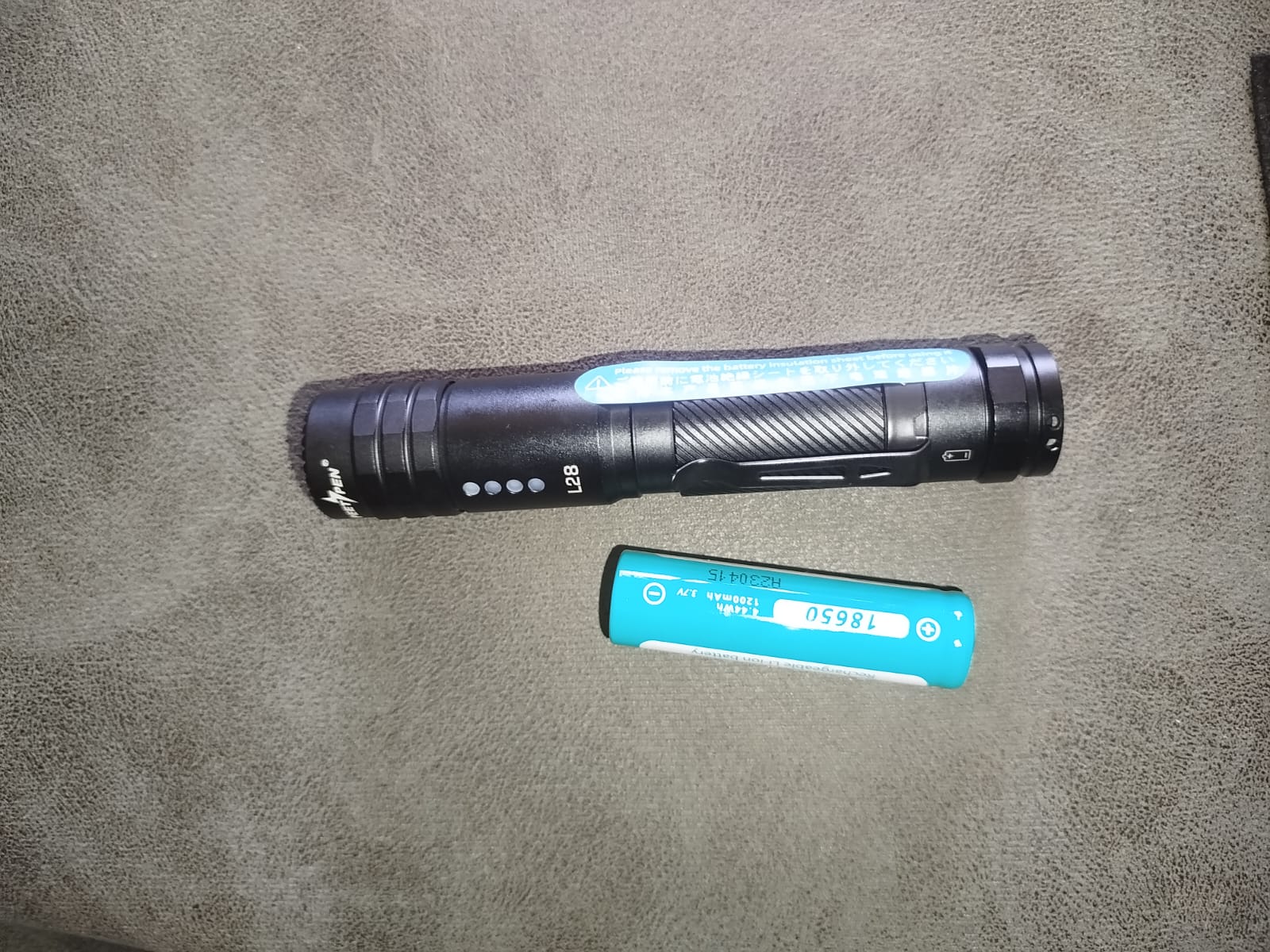 Peetpen L28 Rechargeable Flashlight – 1500 Lumen Led Torch With Usb C Waterproof Long Range Beam Tactical Edc For Camping Emergency 8 Built From Aircraft-Grade Aluminum Alloy, The L28 Is Impact-Resistant, Lightweight, And Ipx6 Waterproof, Making It Reliable In Rain And Rough Conditions. It Runs On A High-Capacity 18650 Li-Ion Battery (Included) And Features A Usb Charging Port With Smart Indicators (Red While Charging, Green When Full).