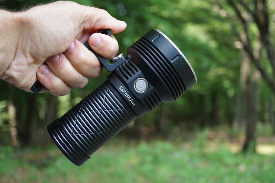 Convoy 3X21C Sst40 Flashlight – 15000 Lumens 900M Beam Distance Best For Security Guards Game Rangers 1 This Is Not Your Regular Flashlight. The Convoy 3X21C Sst40 Is An Ultra-Bright, Heavy-Duty Led Torch That Produces An Incredible 15,000 Lumens Of Light, Making It One Of The Brightest Handheld Flashlights You Can Get In Kenya. That’s Up To 10 Times Brighter Than A Modern Car Headlight, Which Usually Puts Out Just 1,200–1,500 Lumens Per Side.